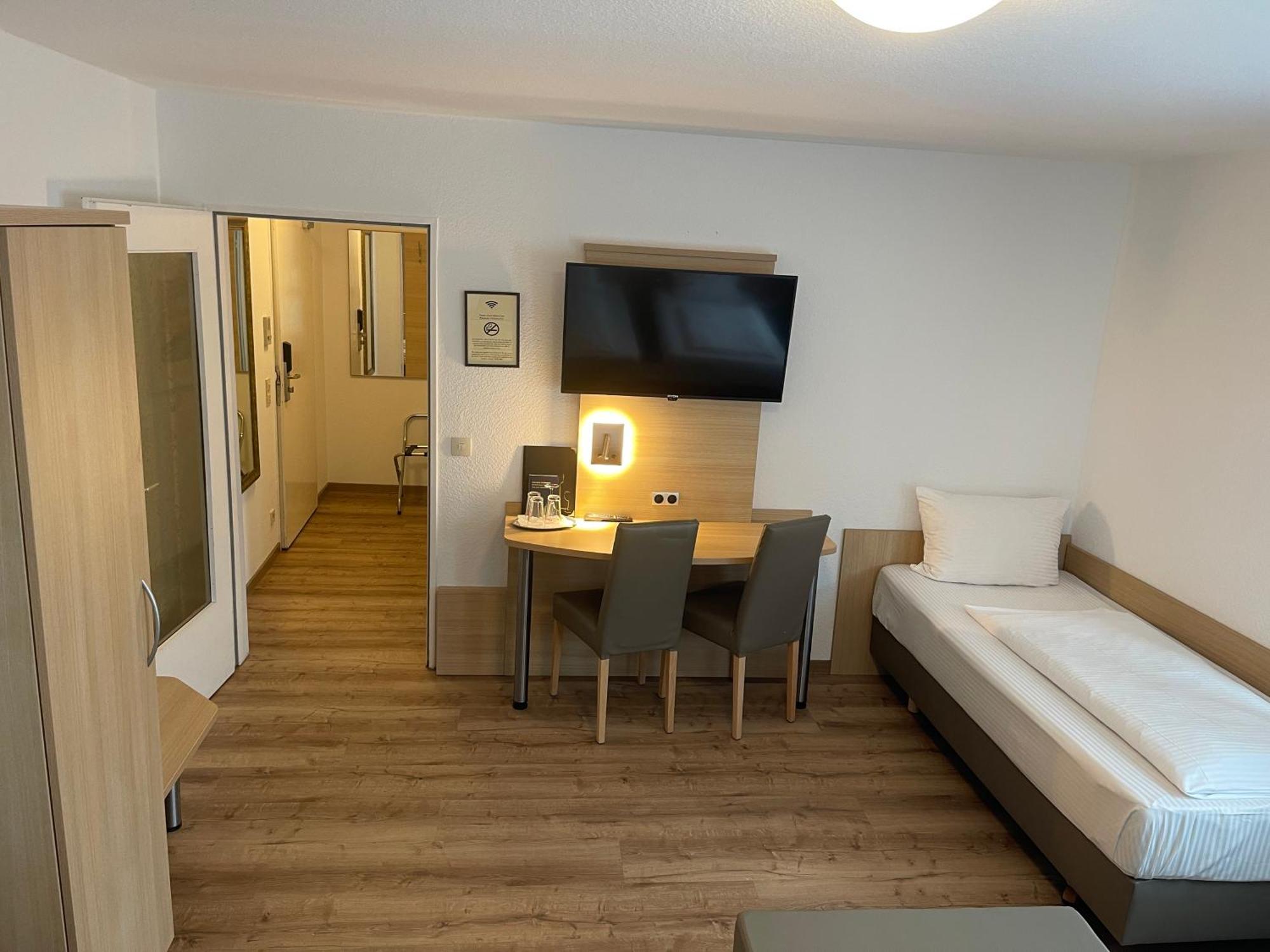 Hafner Hotel- Apartment -Self Check-In Stuttgart Extérieur photo