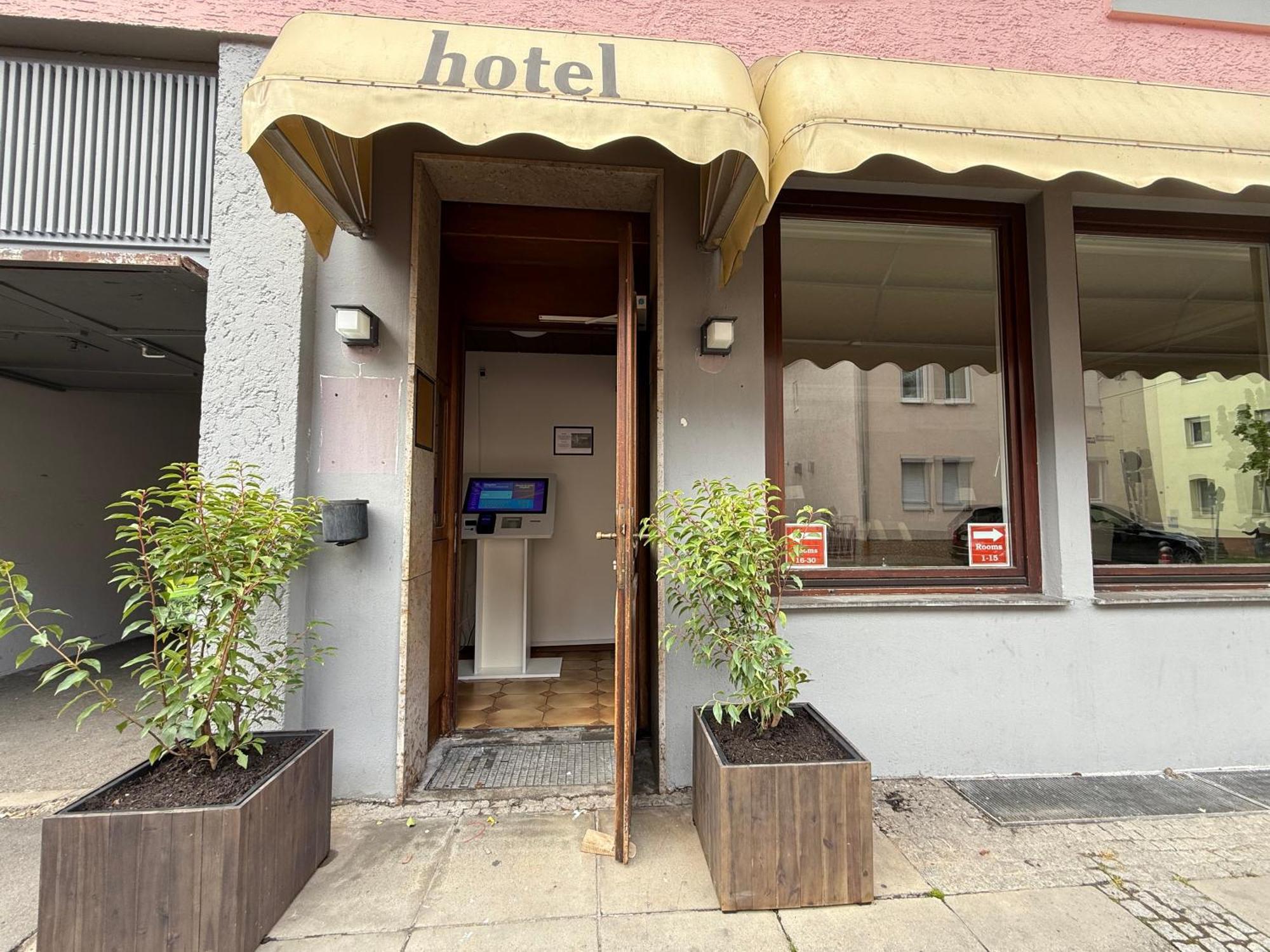 Hafner Hotel- Apartment -Self Check-In Stuttgart Extérieur photo